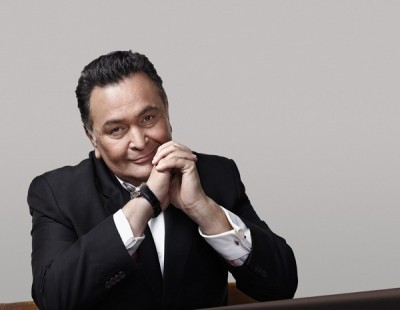 Grandad Rishi Kapoor in “Kapoor & Sons”.