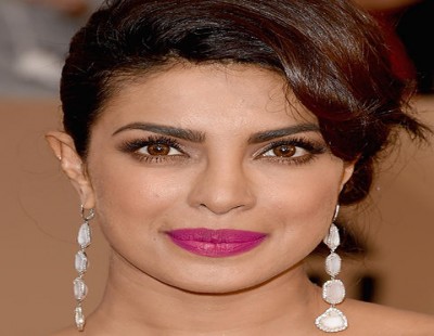 Debutant producer Priyanka Chopra shoots a special number for her Marathi production